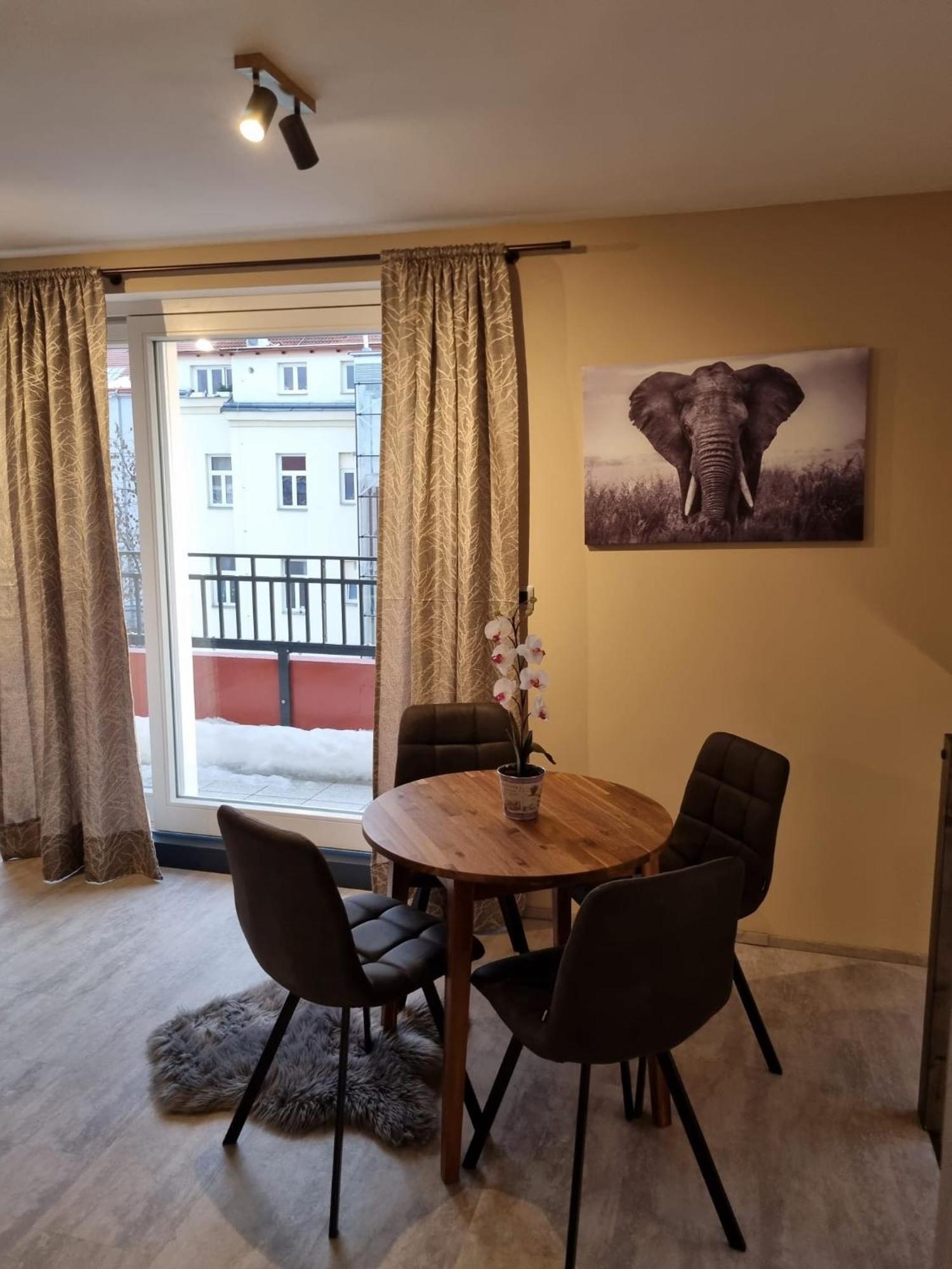 פראג Vltava Design Apartments מראה חיצוני תמונה